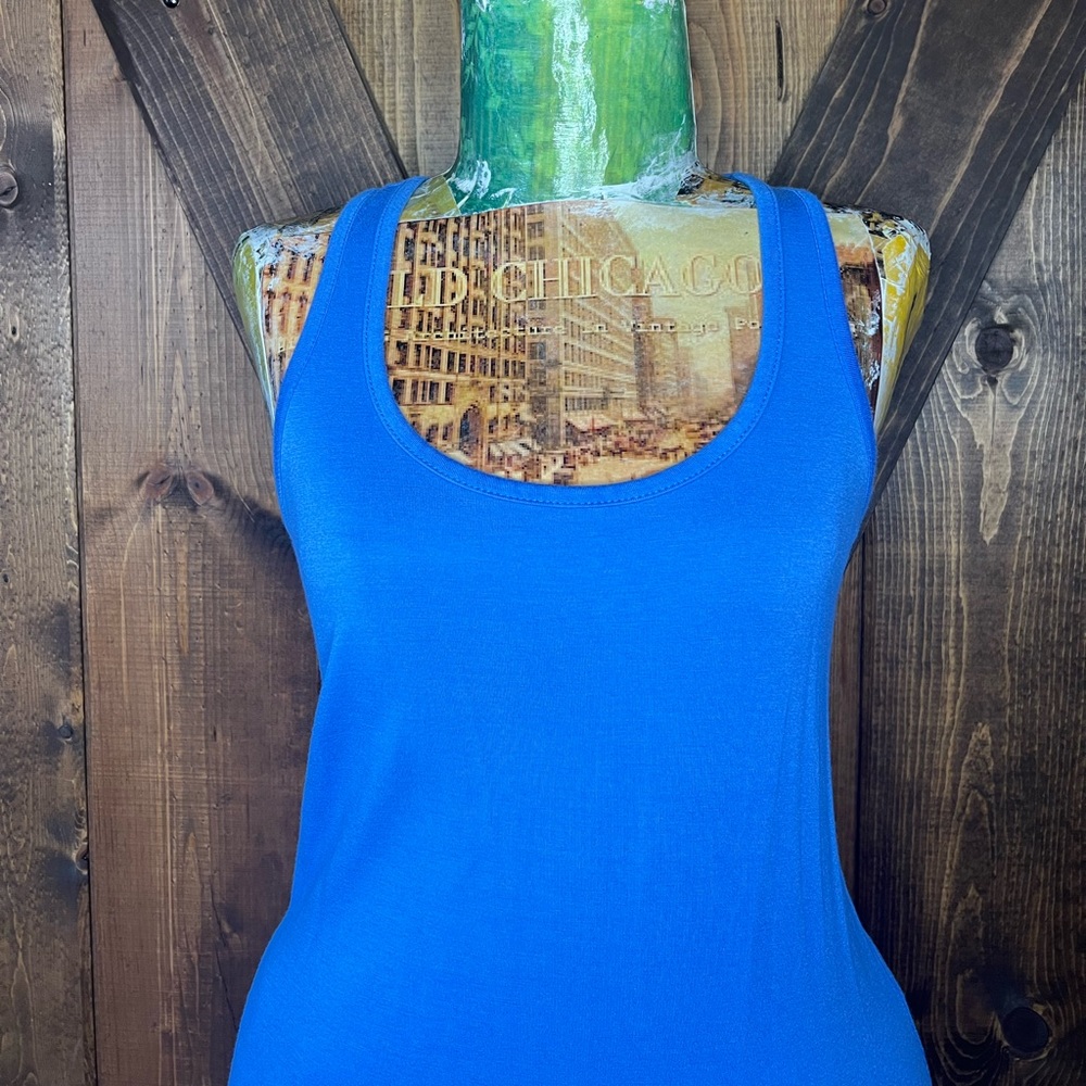 Razor Back Tank Top - Picture 2 of 4